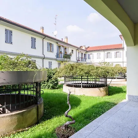 Borgo Visconteo Apt1 *