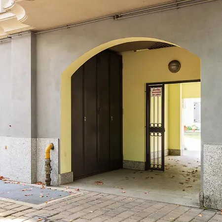 Borgo Visconteo Apt1 *